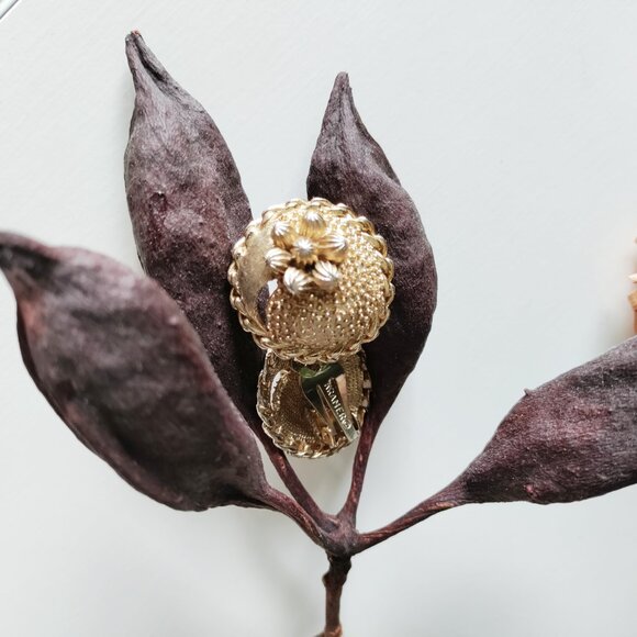 Vintage KRAMER NY Earrings Costume Jewelry Gold Plated Mid-Century Clip-On - Picture 4 of 9